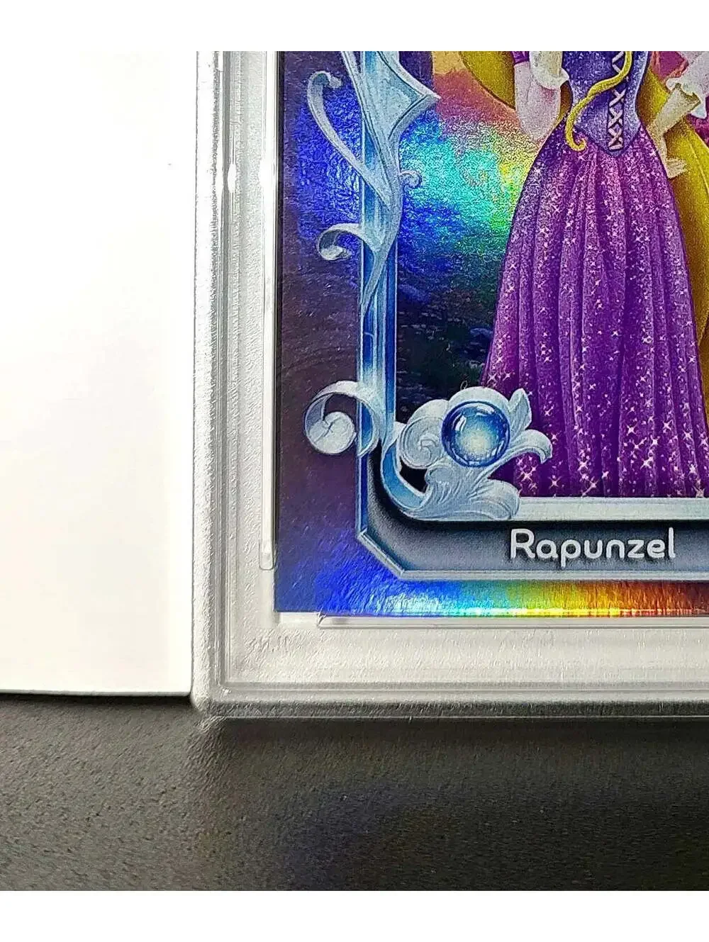 Rapunzel 2025 Topps Disney Cartoon Princess #160 Card Tangled PSA 8